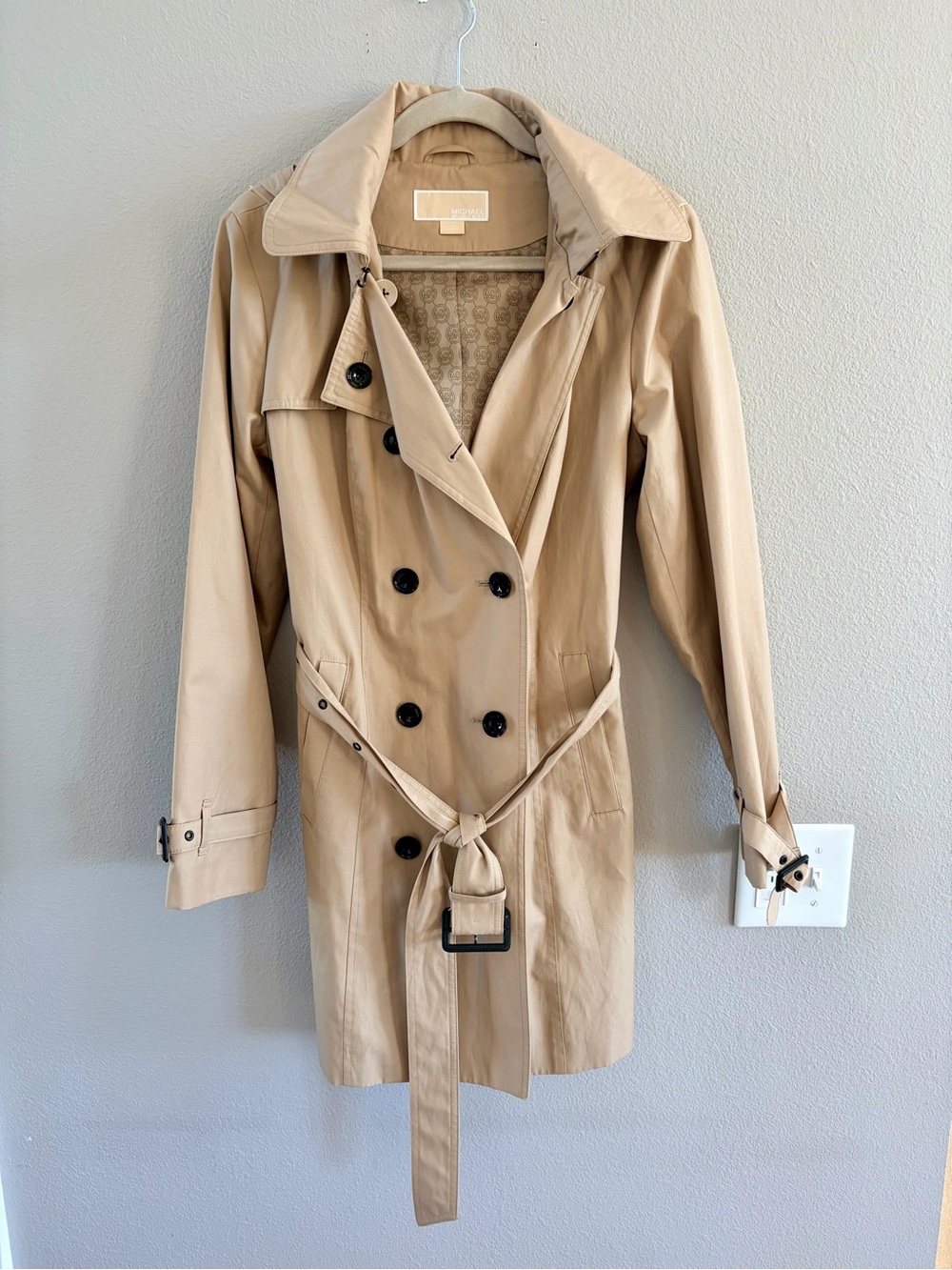 Michael Kors Tan Double-Breasted Trench Coat with Belt Medium